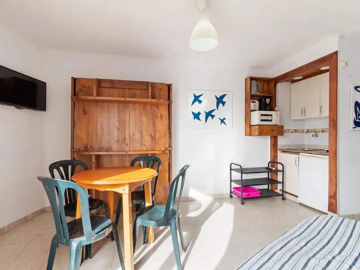 Holiday Home With A Garden And Balcony For Weekend Getaway Torremolinos Španělsko